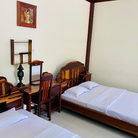 Отель Khach San Sao Mai Ben Tre Экстерьер фото
